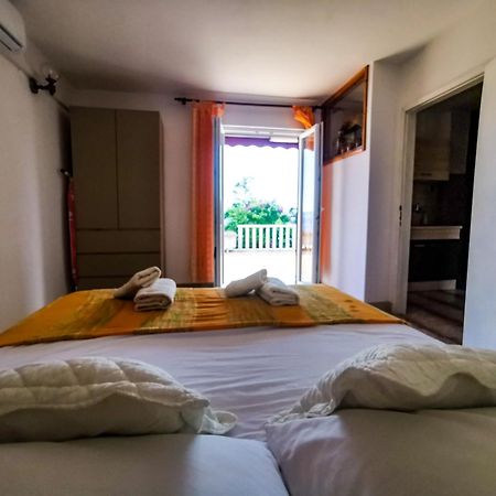 Apartman Damir Sumartin Exterior foto