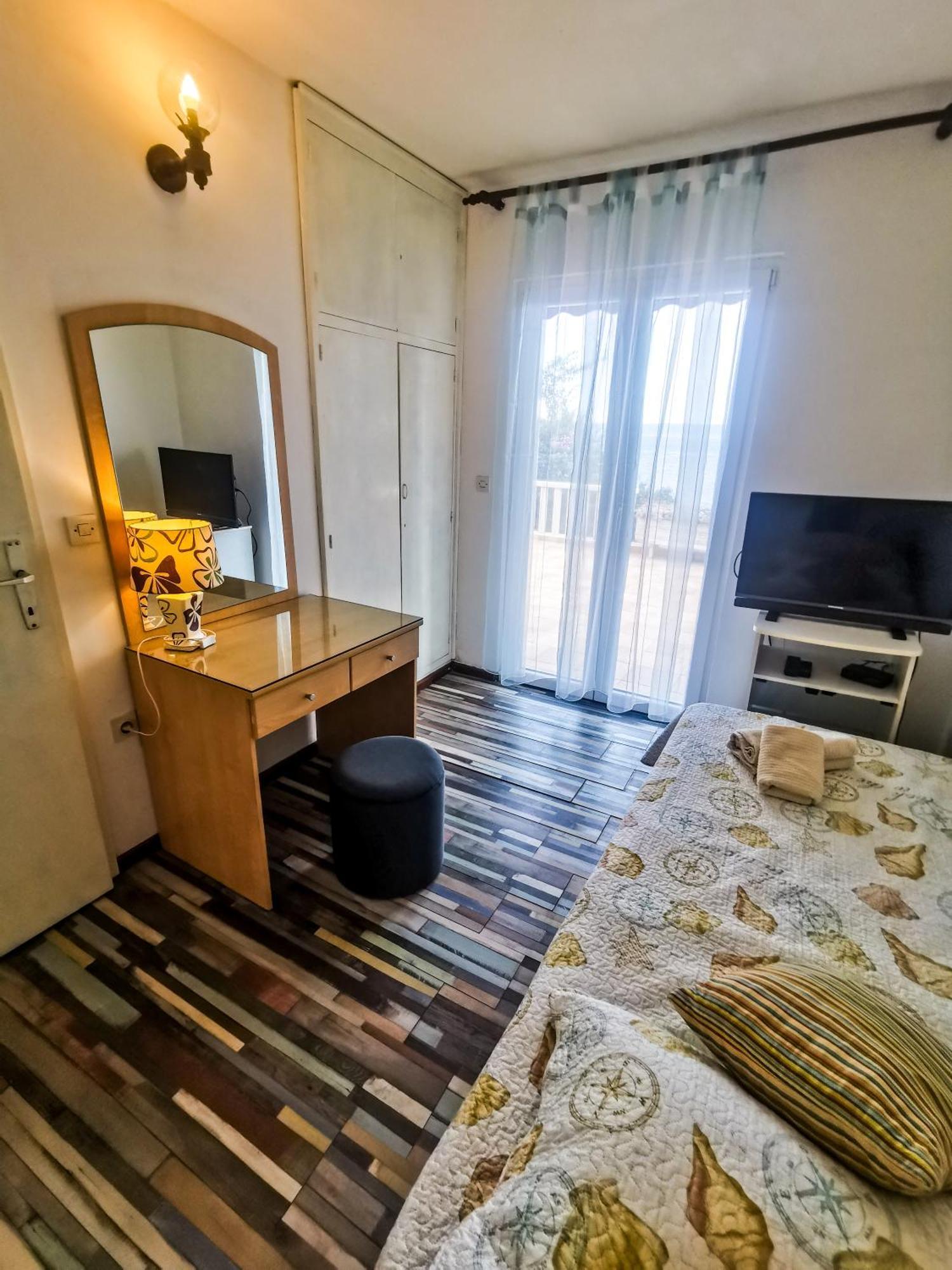 Apartman Damir Sumartin Exterior foto